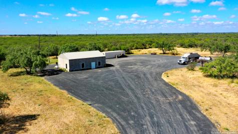 1066 Ranch Road Highway 187 Sabinal TX 78881