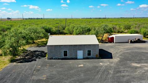 1066 Ranch Road Highway 187 Sabinal TX 78881