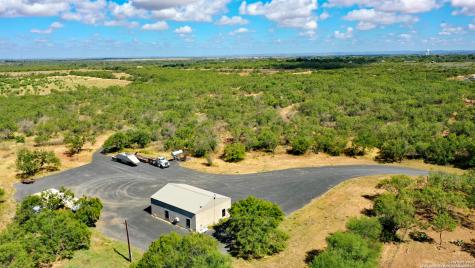1066 Ranch Road Highway 187 Sabinal TX 78881