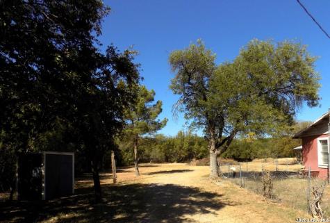849 Lowe Road Quemado TX 78877