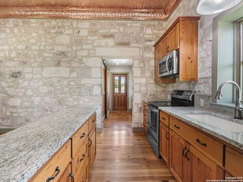4369 Reeh Weinheimer Fredericksburg TX 78624