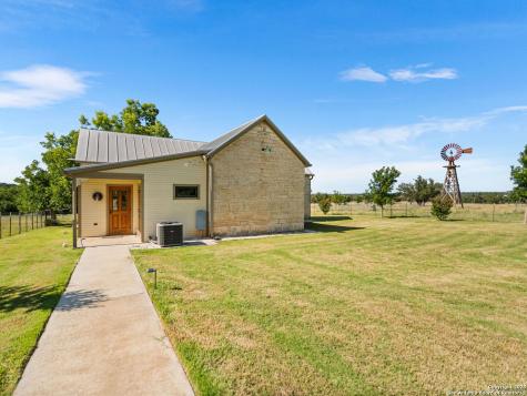 4369 Reeh Weinheimer Fredericksburg TX 78624