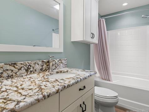 4369 Reeh Weinheimer Fredericksburg TX 78624