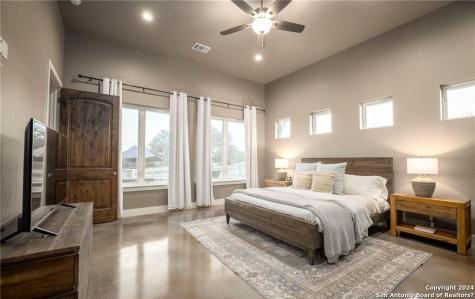 345 Laguna Bandera TX 78003