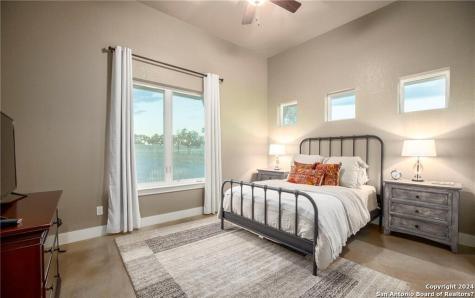 345 Laguna Bandera TX 78003