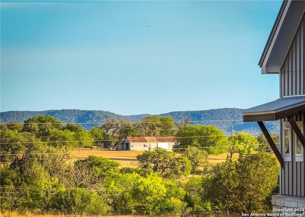 345 Laguna Bandera TX 78003
