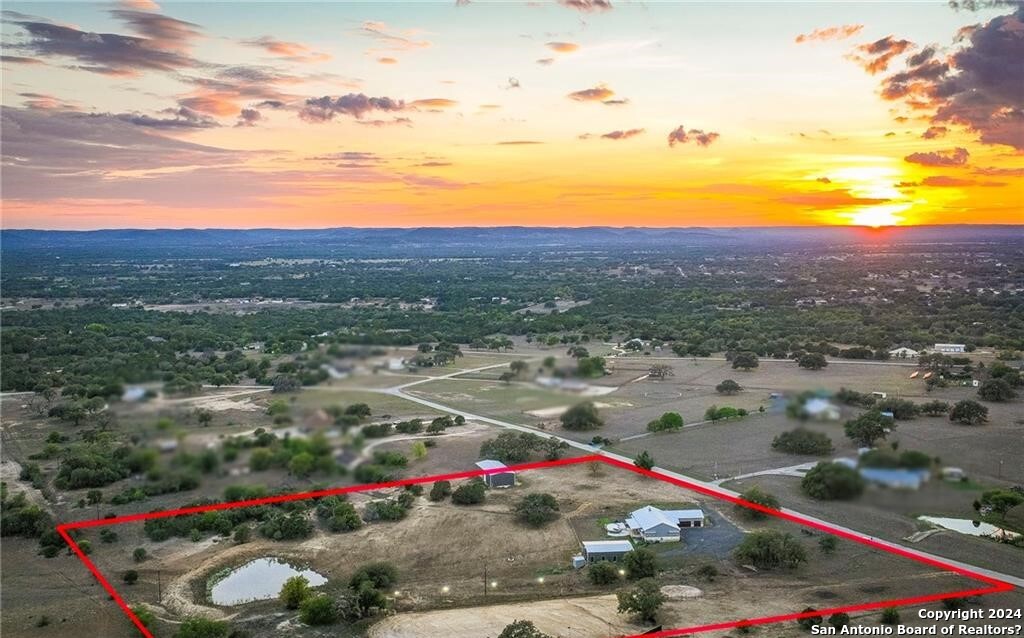 345 Laguna Bandera TX 78003