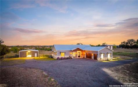 345 Laguna Bandera TX 78003