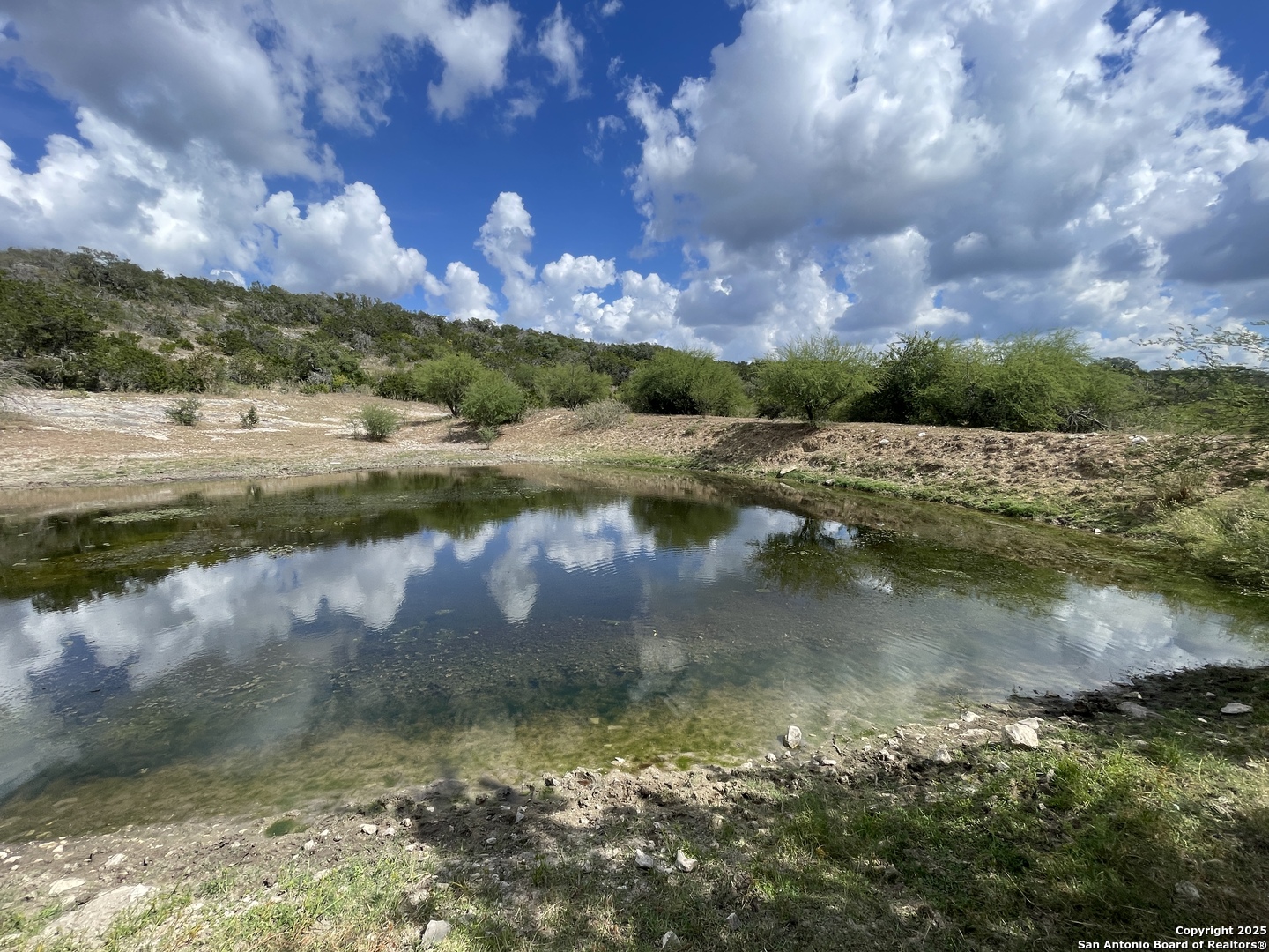 137 Private Road 3501 Mico TX 78056