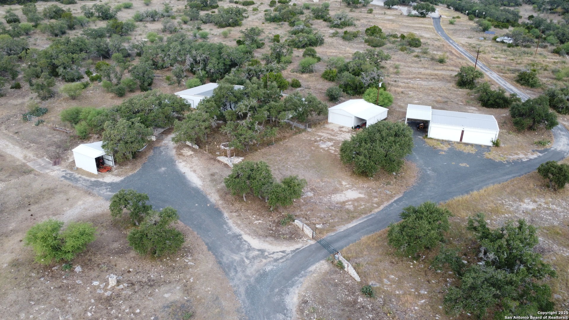 137 Private Road 3501 Mico TX 78056