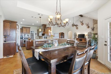 279 Cr 302 George West TX 78022