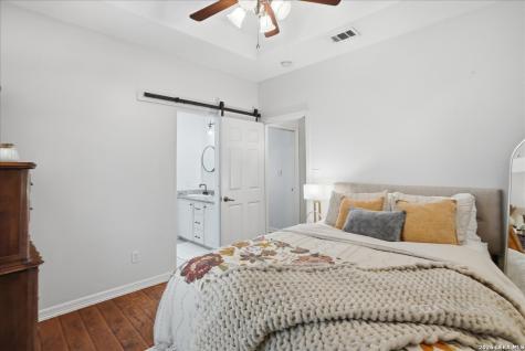 279 Cr 302 George West TX 78022