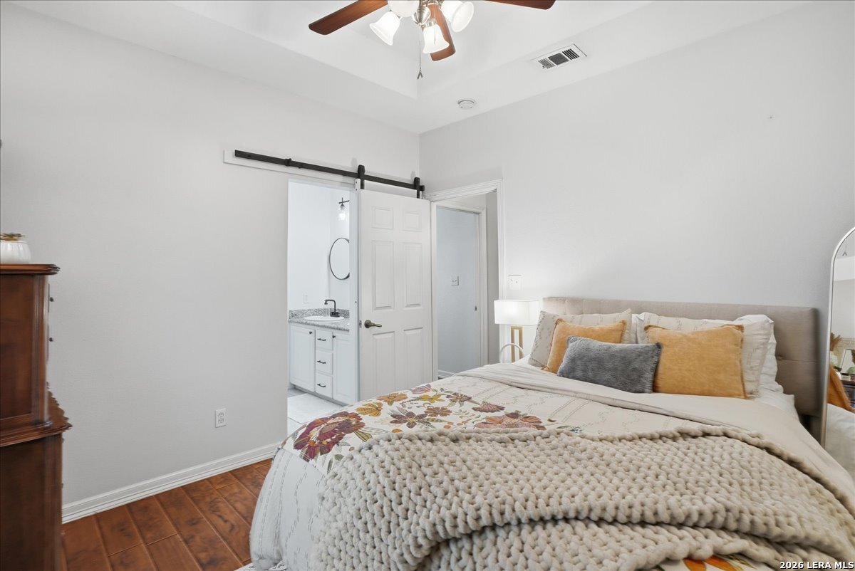 279 Cr 302 George West TX 78022