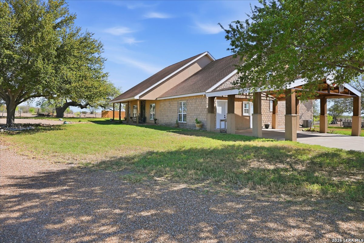 279 Cr 302 George West TX 78022