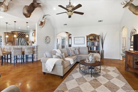 279 Cr 302 George West TX 78022
