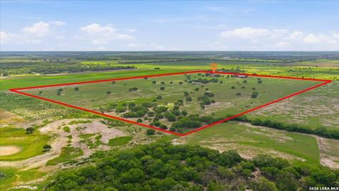 279 Cr 302 George West TX 78022