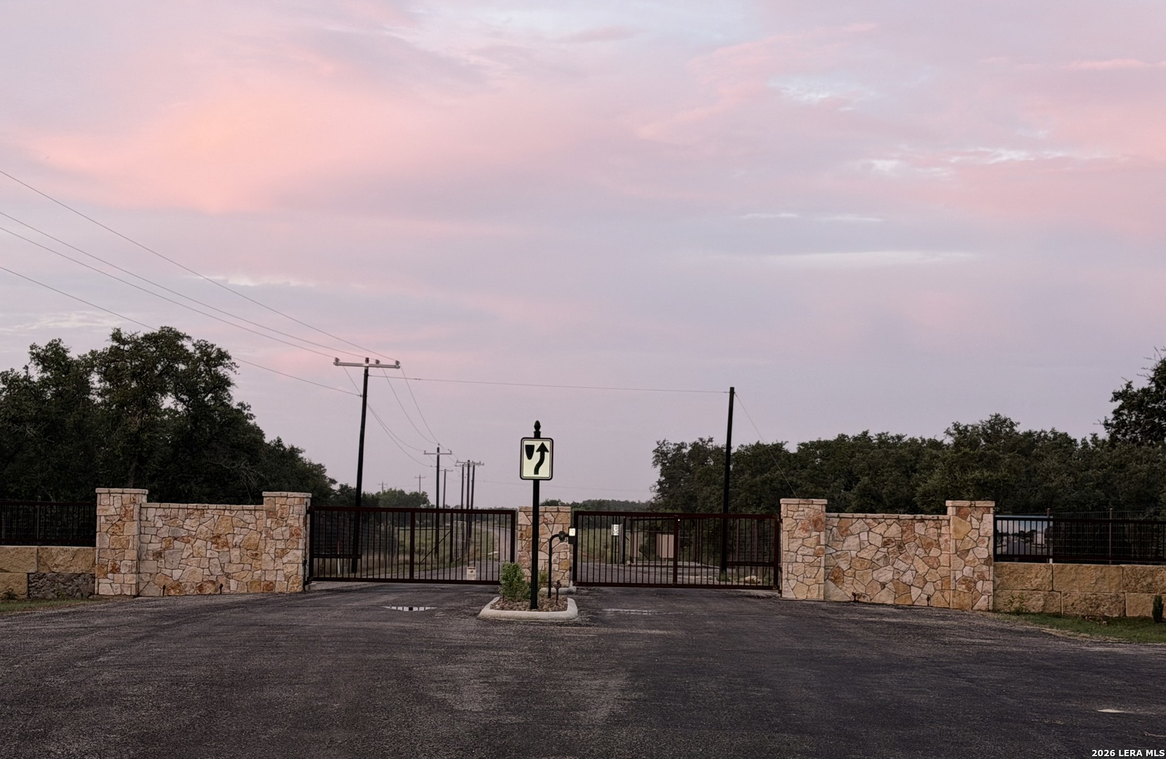 Lot 37 Utopia Oaks Dhanis TX 78850