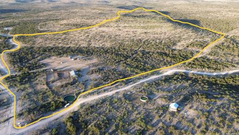 21 N High Lonesome Ranch Comstock TX 78837