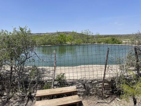 21 N High Lonesome Ranch Comstock TX 78837