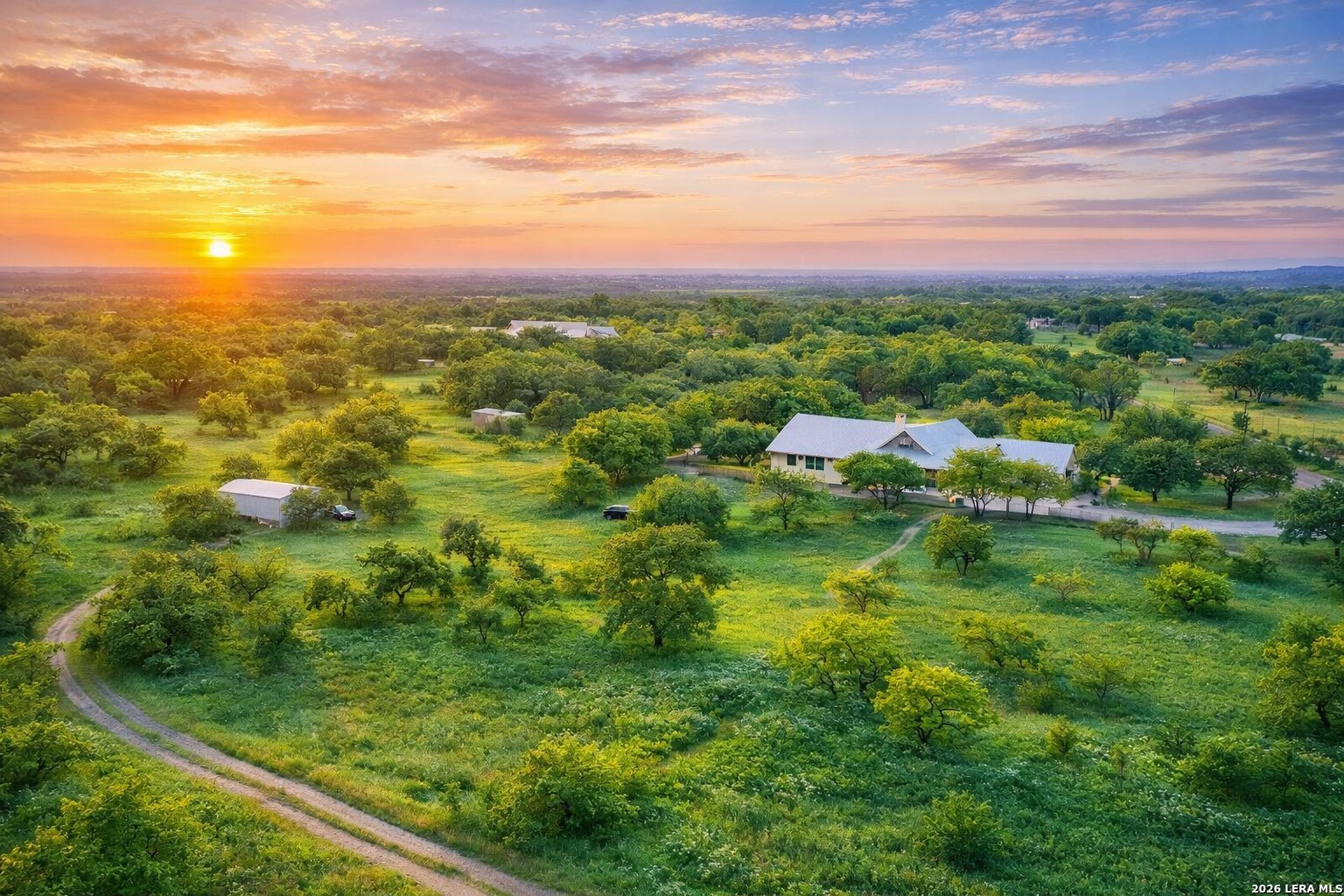 232 Crooked Oak Round Mountain TX 78663