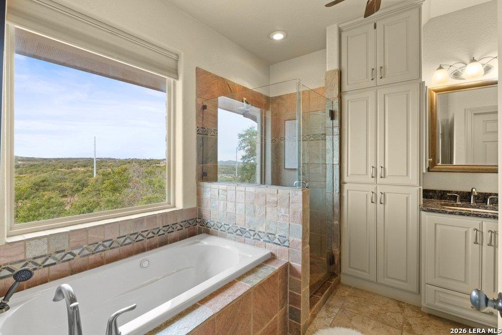 232 Crooked Oak Round Mountain TX 78663