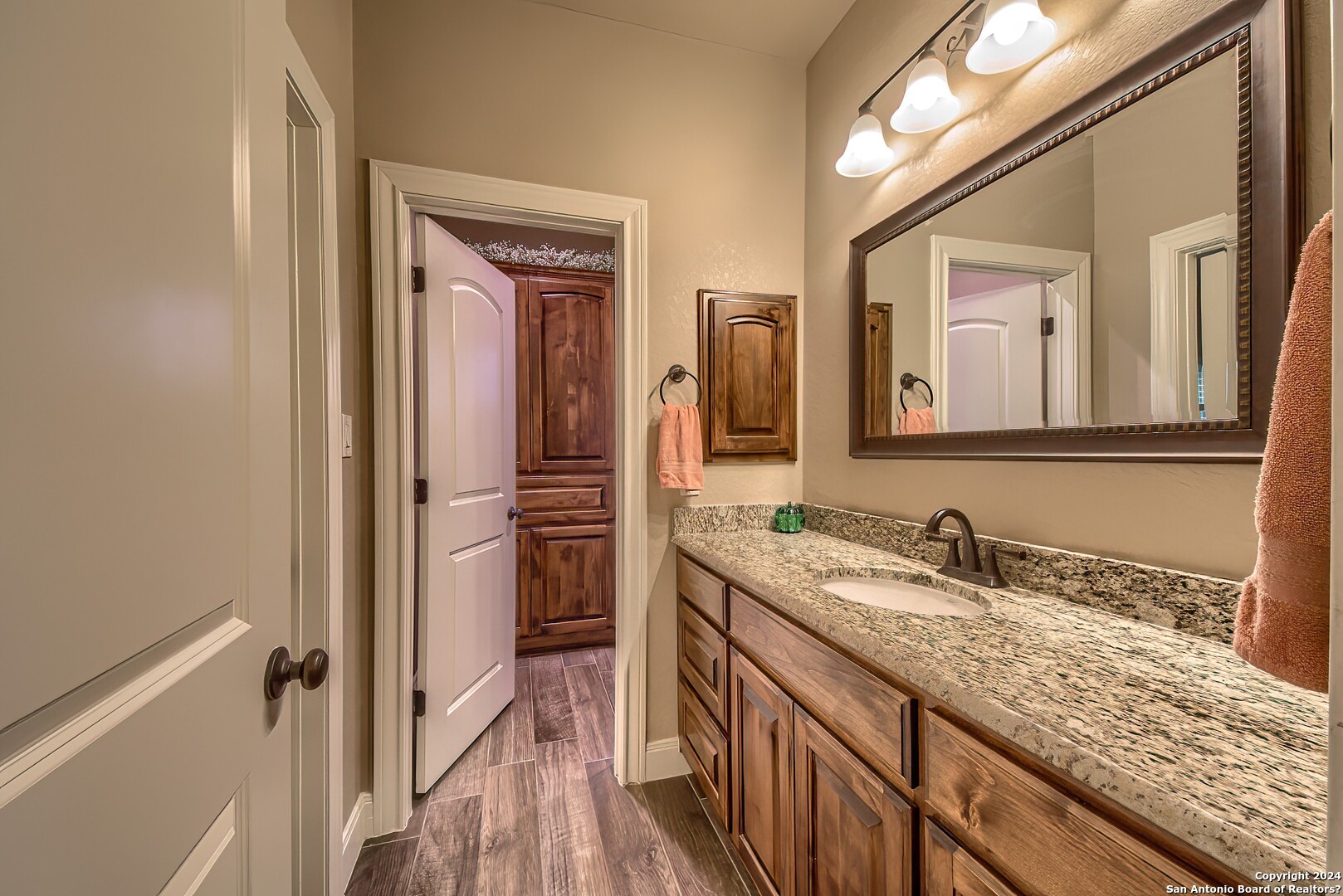 6197 Pfeil Road Schertz TX 78154