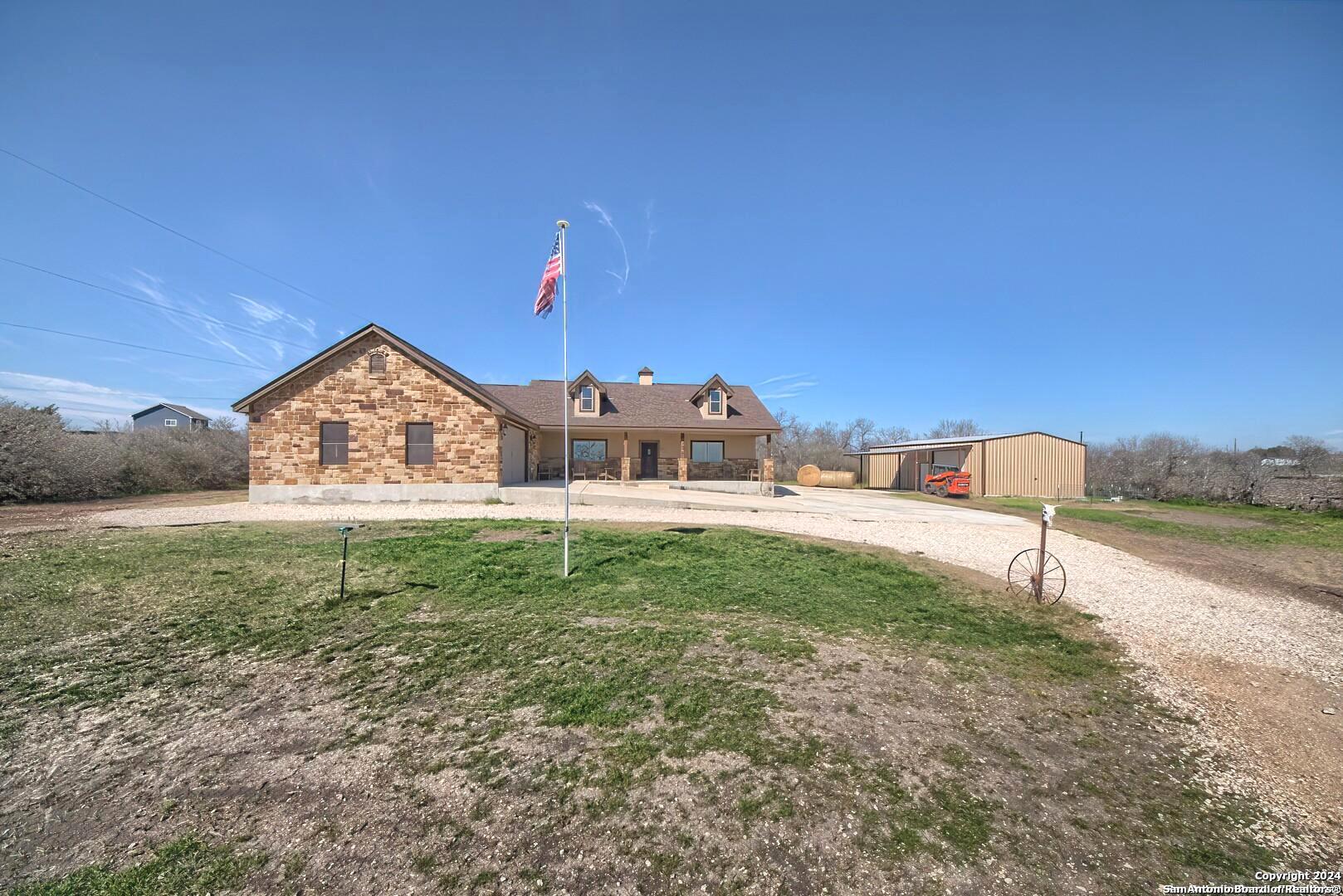 6197 Pfeil Road Schertz TX 78154