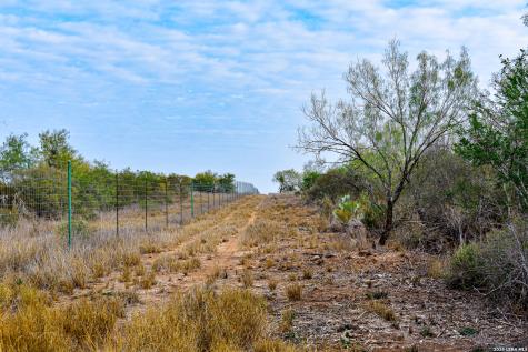 000 Easement Road Laredo TX 78045