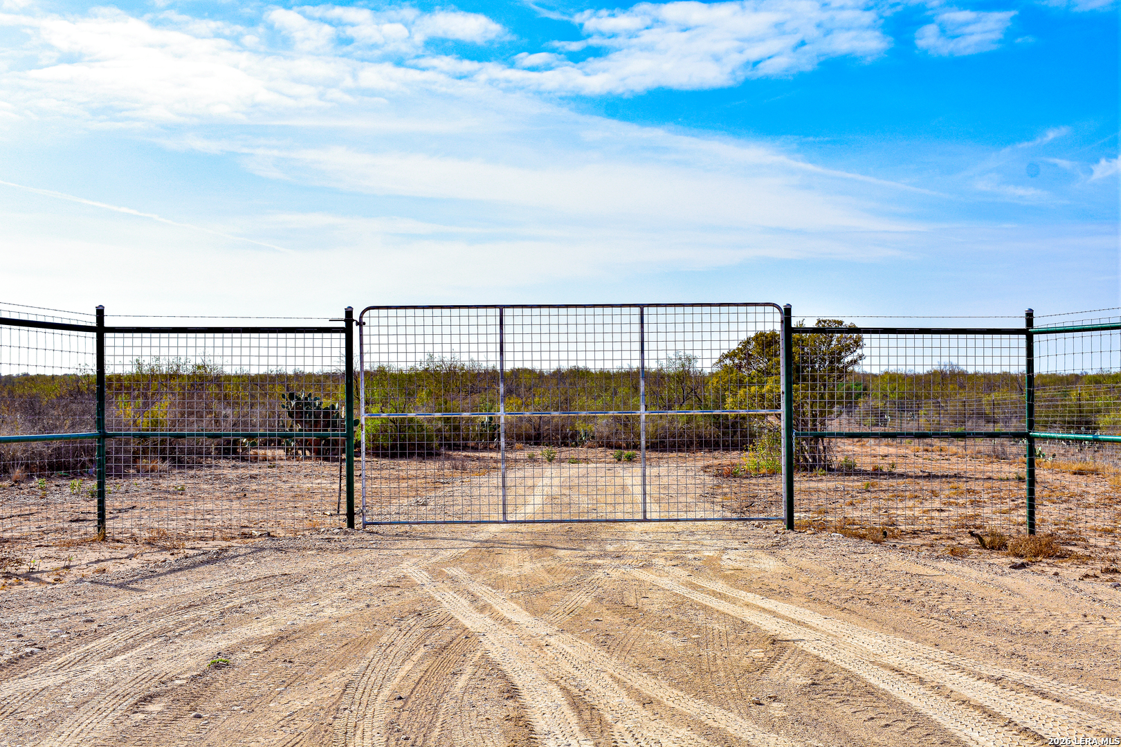 000 Easement Road Laredo TX 78045