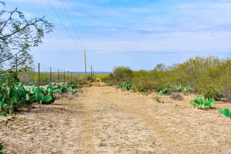 000 Easement Road Laredo TX 78045
