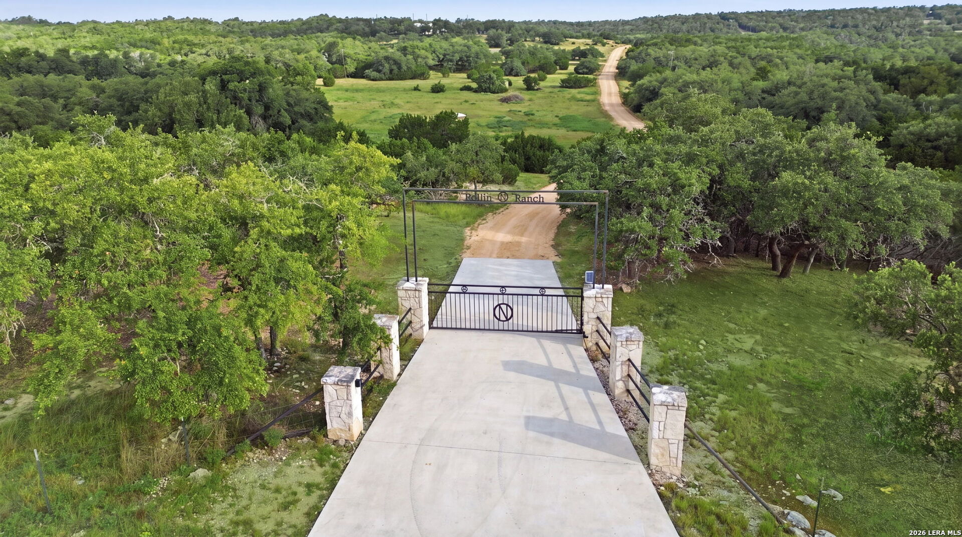 271 Rollin N Ranch Road Blanco TX 78606