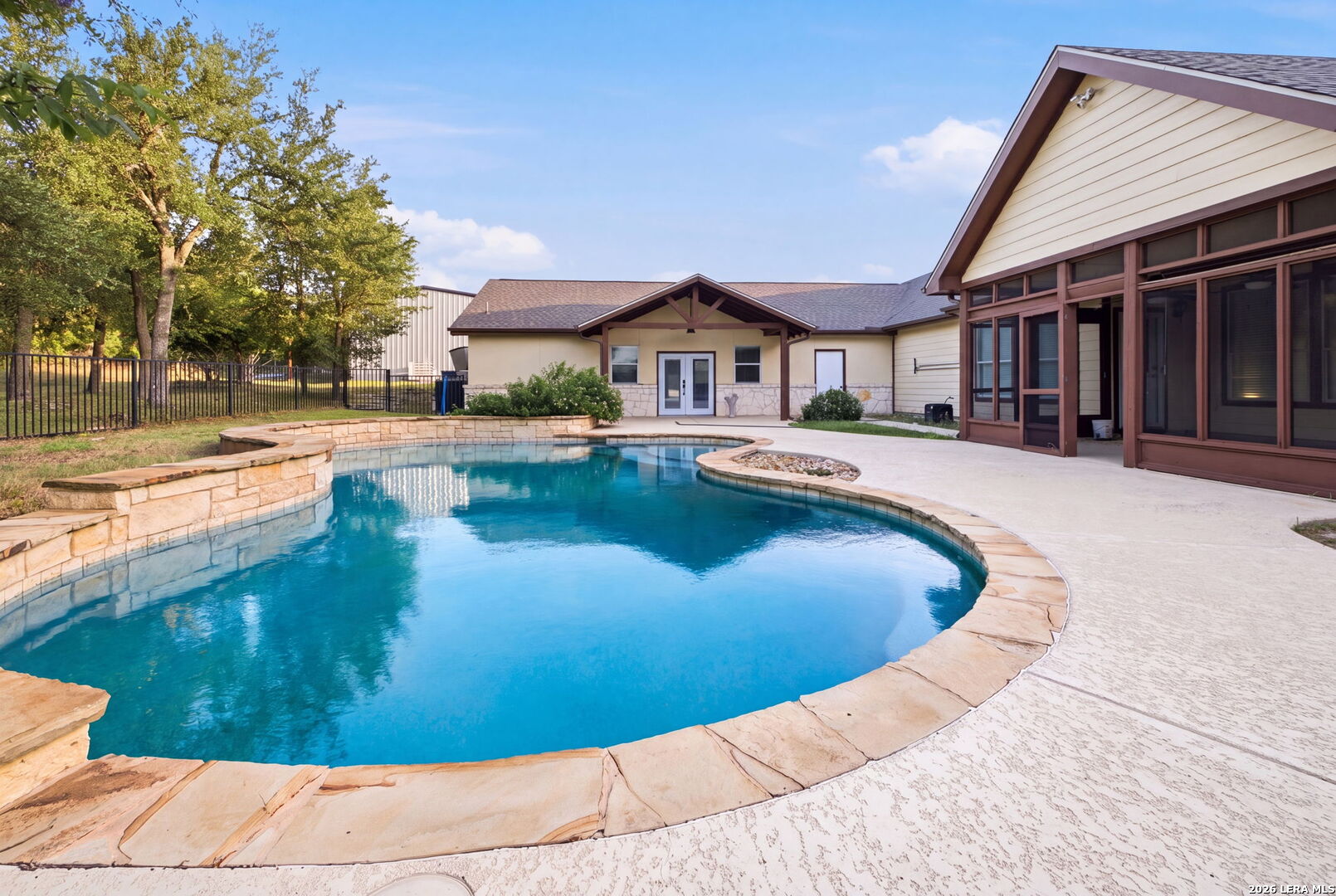 271 Rollin N Ranch Road Blanco TX 78606