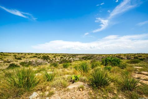 00 Cr 107 Ozona TX 76943