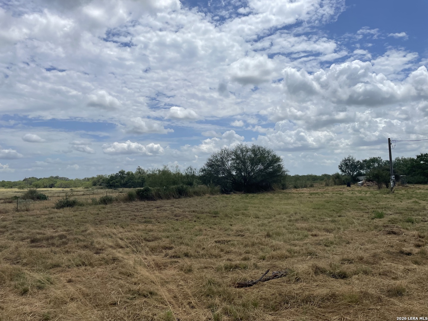165 County Road 307 Jourdanton TX 78026