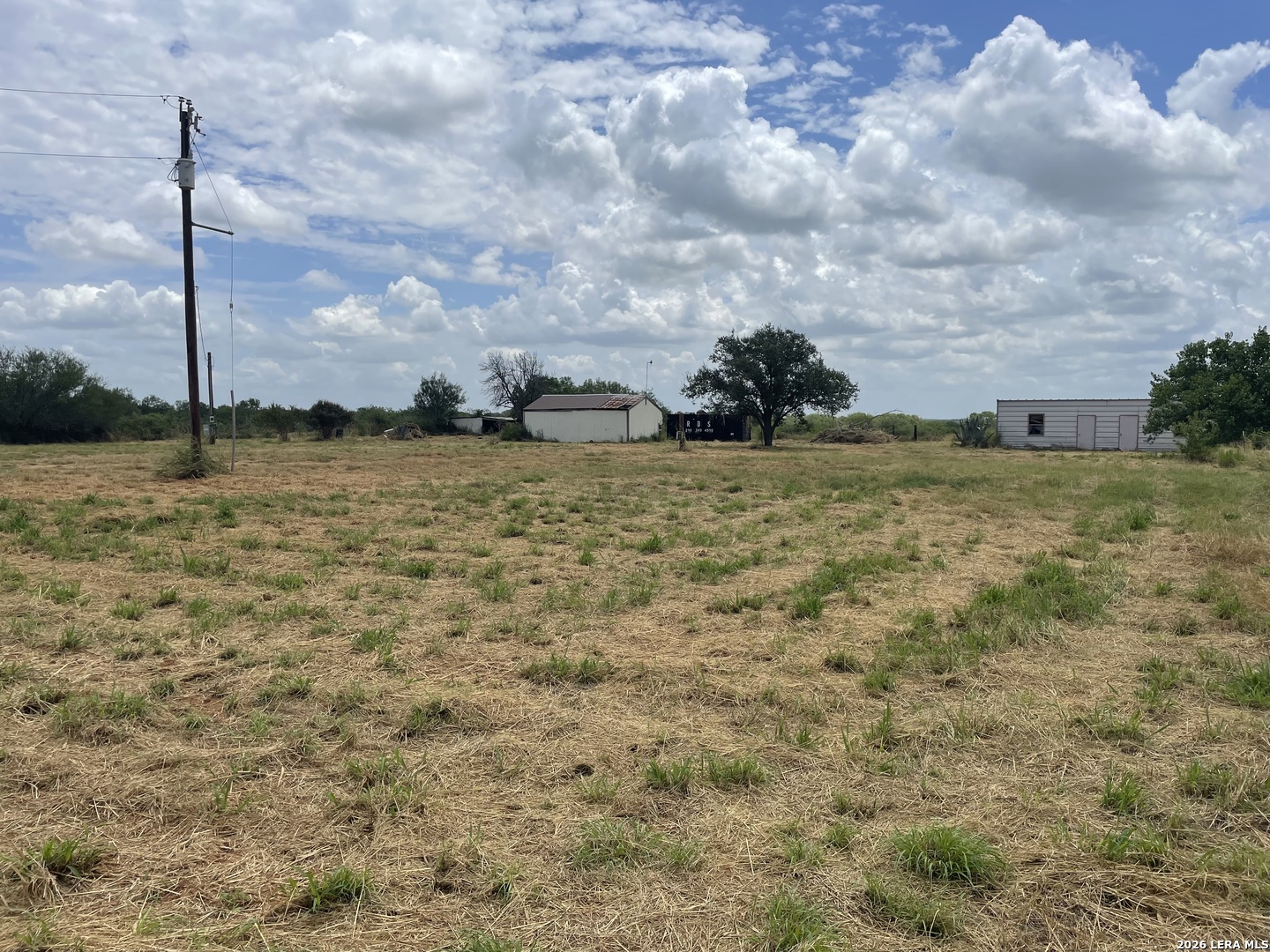 165 County Road 307 Jourdanton TX 78026