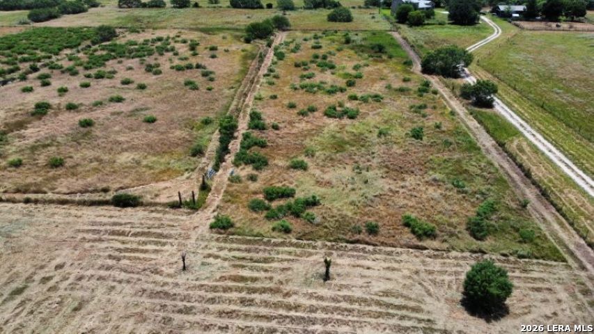 165 County Road 307 Jourdanton TX 78026