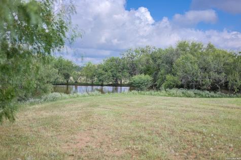 10385 S Foster Road San Antonio TX 78223