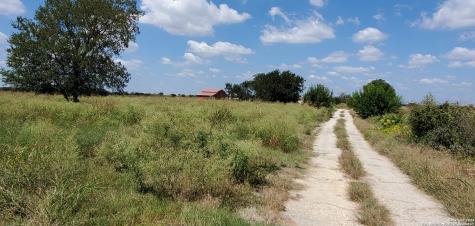 780 & 848 Bolton Road Marion TX 78124