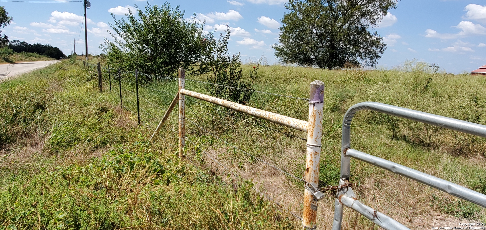 780 & 848 Bolton Road Marion TX 78124