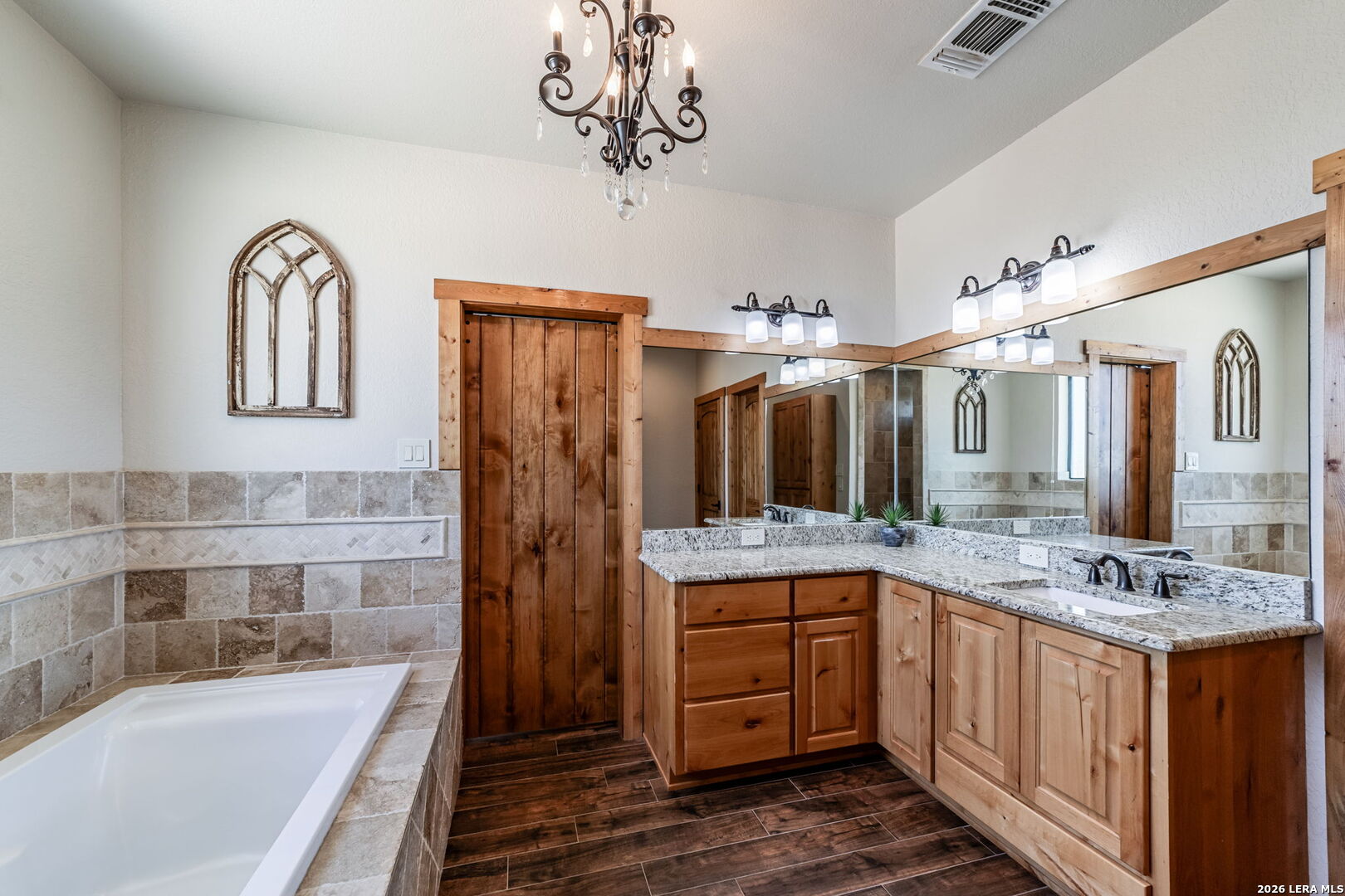 548 Franklin Lane Yancey TX 78886