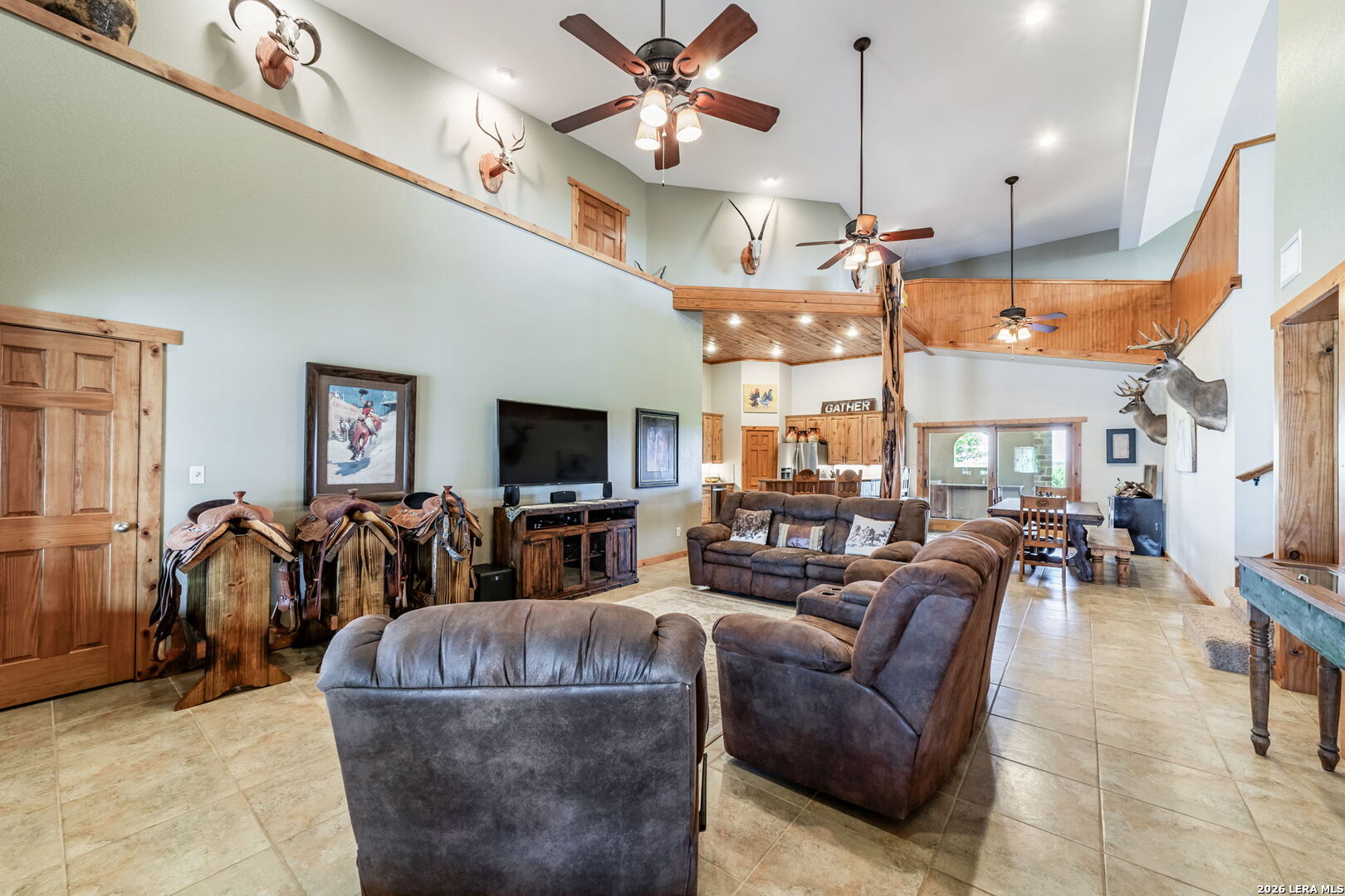 548 Franklin Lane Yancey TX 78886
