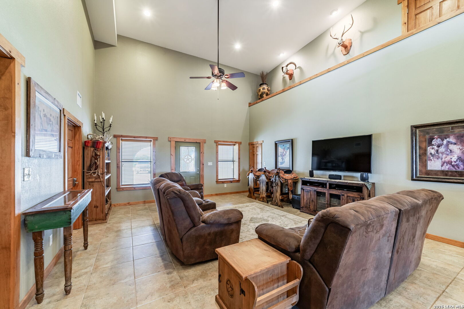548 Franklin Lane Yancey TX 78886
