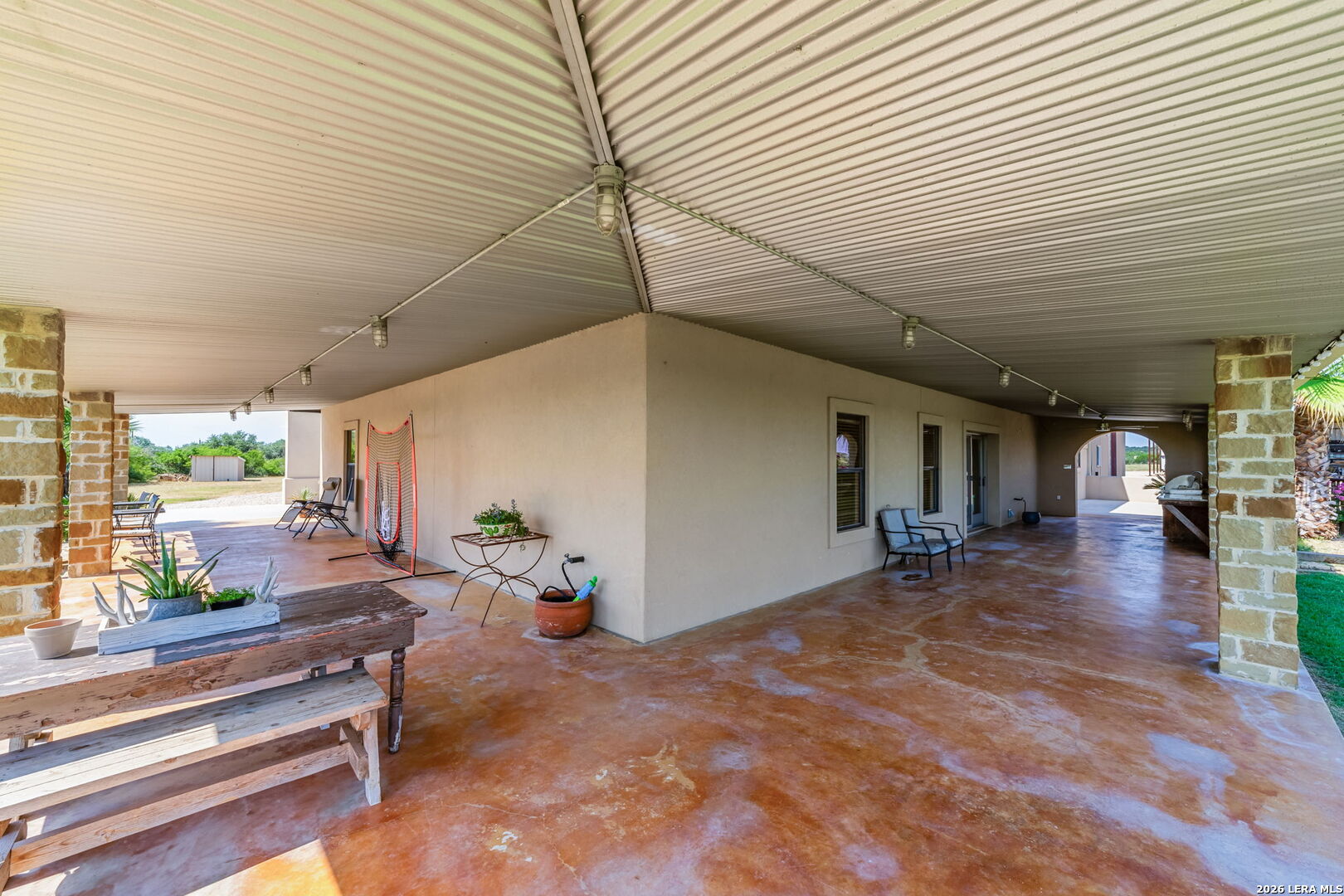 548 Franklin Lane Yancey TX 78886