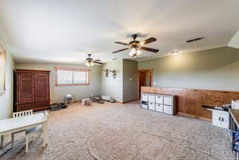 548 Franklin Lane Yancey TX 78886