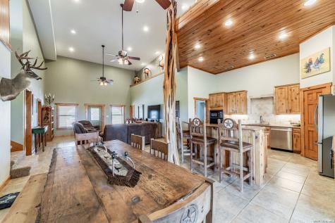 548 Franklin Lane Yancey TX 78886