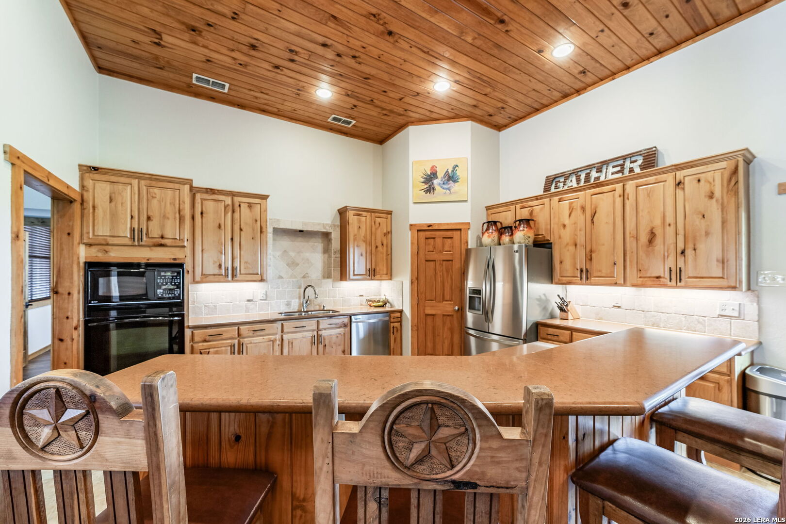 548 Franklin Lane Yancey TX 78886
