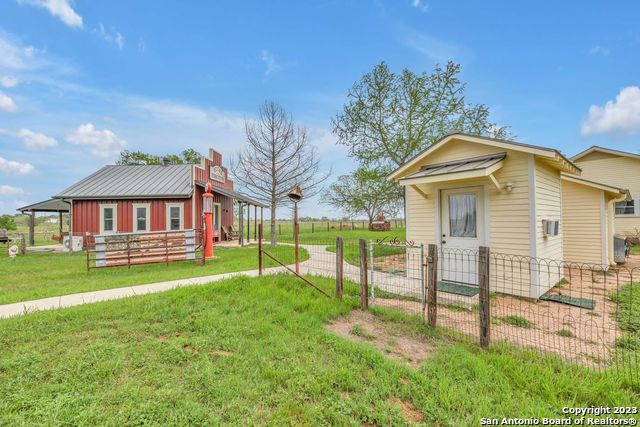 16547 E Gable Road St Hedwig TX 78152