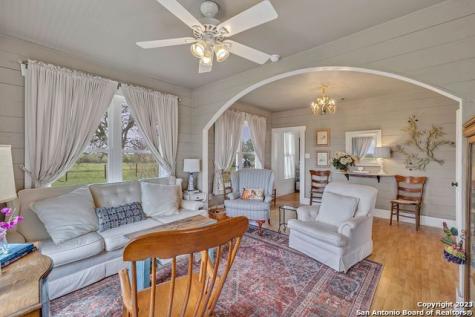 16547 E Gable Road St Hedwig TX 78152