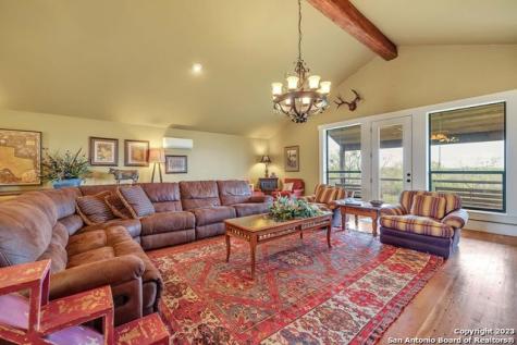 16547 E Gable Road St Hedwig TX 78152