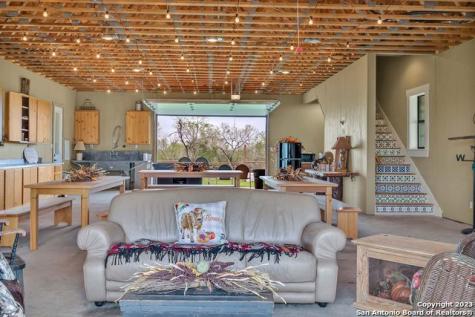 16547 E Gable Road St Hedwig TX 78152